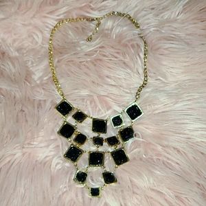 Statement necklace